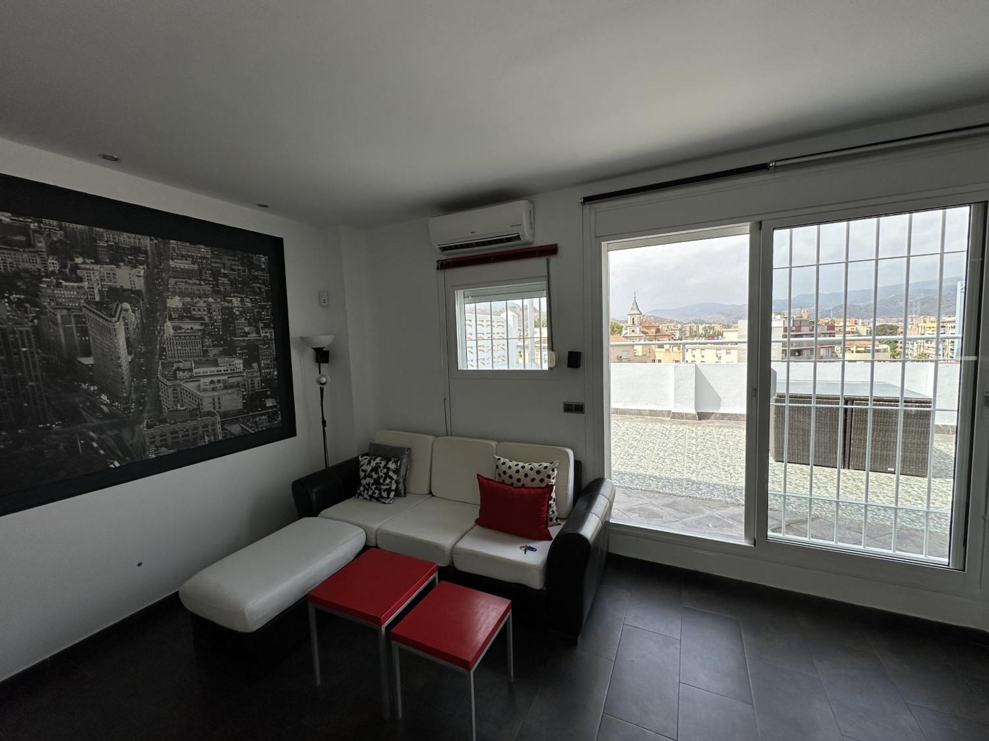 Atico Plaza Bailen Malaga Centro Apartment Exterior foto