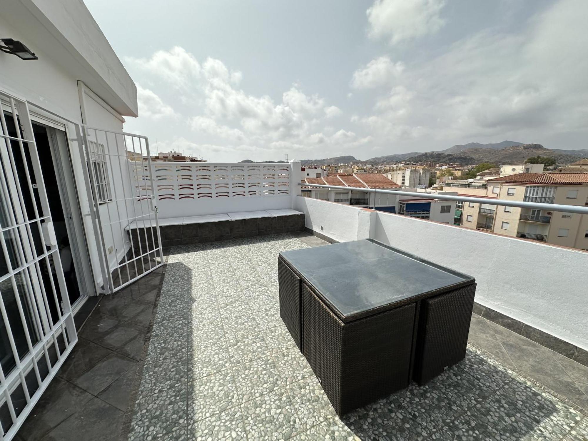 Atico Plaza Bailen Malaga Centro Apartment Exterior foto